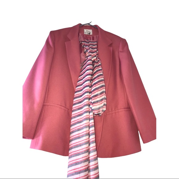 Classic Collection Blazer & scarf set, Size 16 - Picture 7 of 15